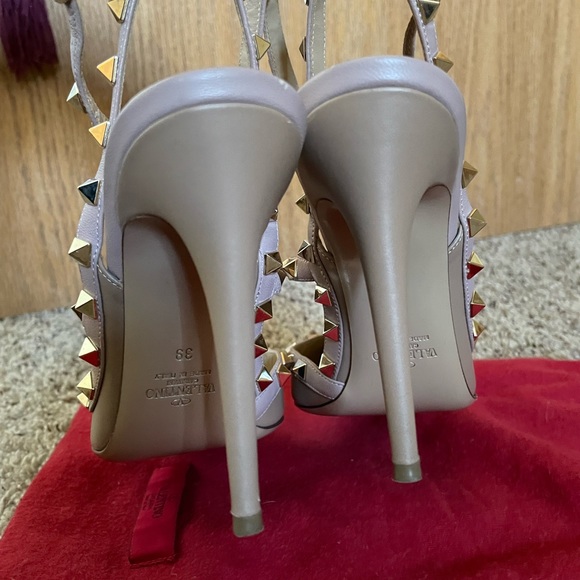 Valentino Garavani Rockstud ankle strap pump - Picture 4 of 8